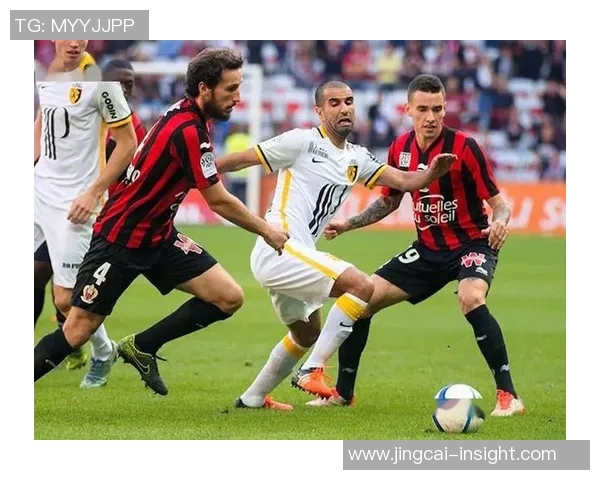 国王杯激战AC米兰与热刺互交白卷红牌事件引发全场热议与十大精彩瞬间回顾