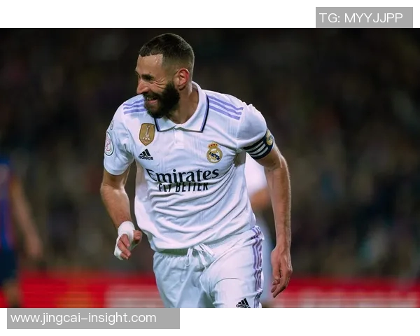 国王杯精彩对决那不勒斯与曼联战成平局帽子戏法点燃全场激情