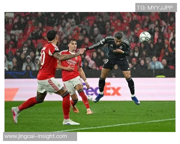 世界杯惊现冷门本菲卡与热刺战成平局帽子戏法引爆全场激情